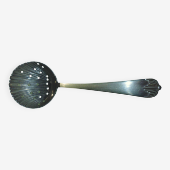 Round sprinkling spoon