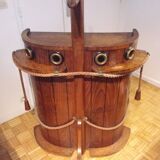 bar et chaises style bateau