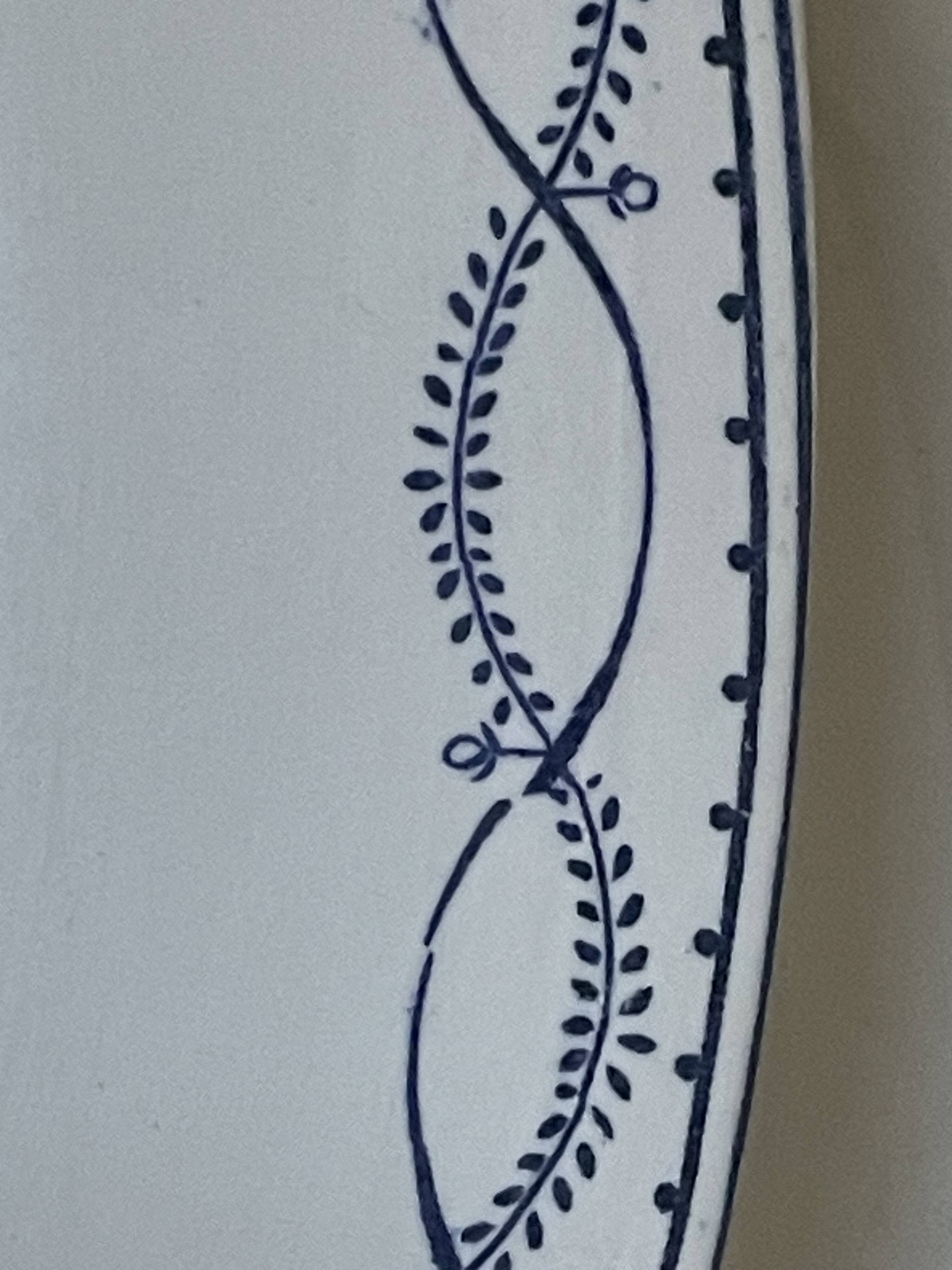 Pair of round dishes Boch La Louvière circa 1900