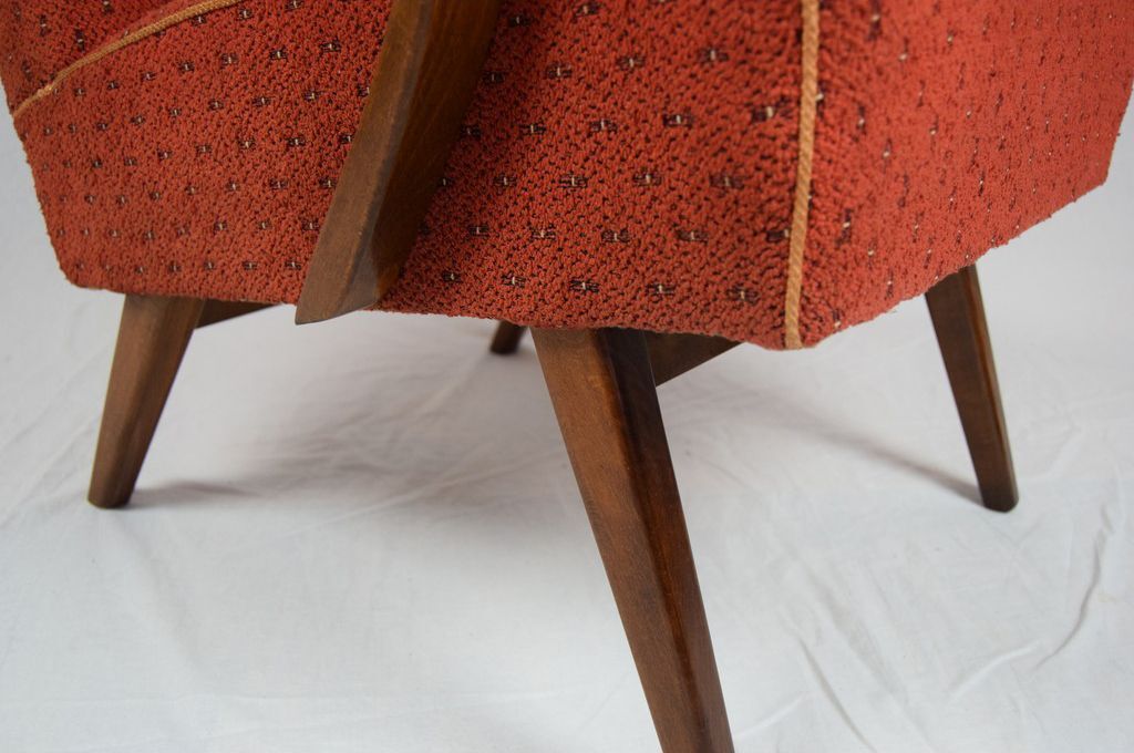 Curved wooden armchair from Ton 1960