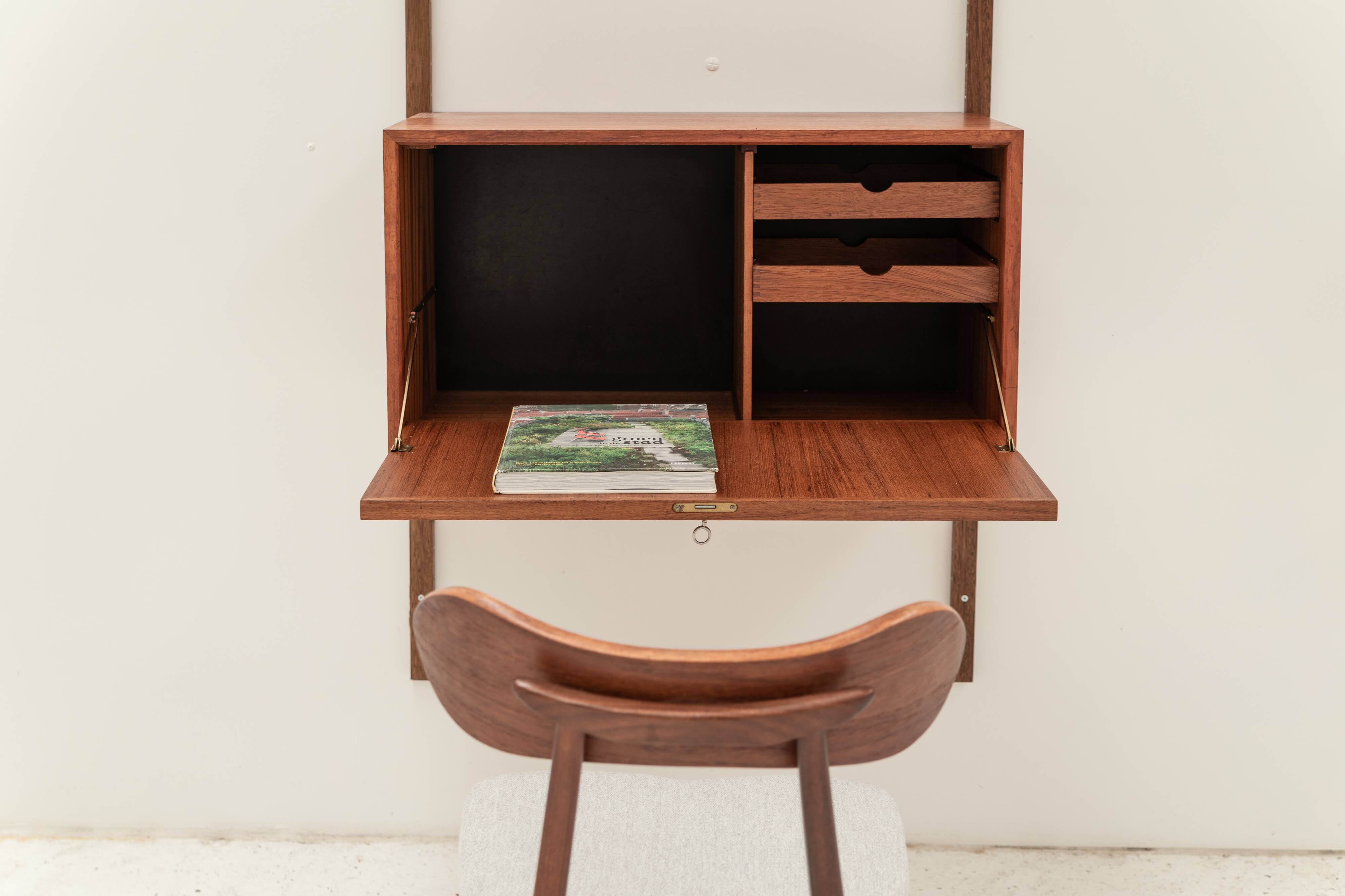 Wall unit by Poul Cadovius