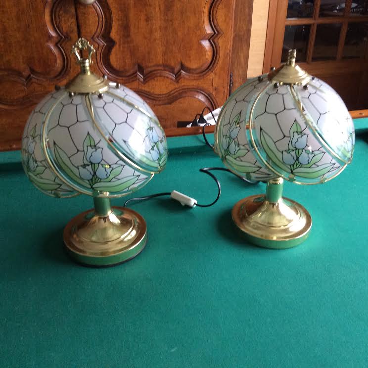 2 art deco lamps to install