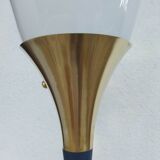 Torchiere floor lamp