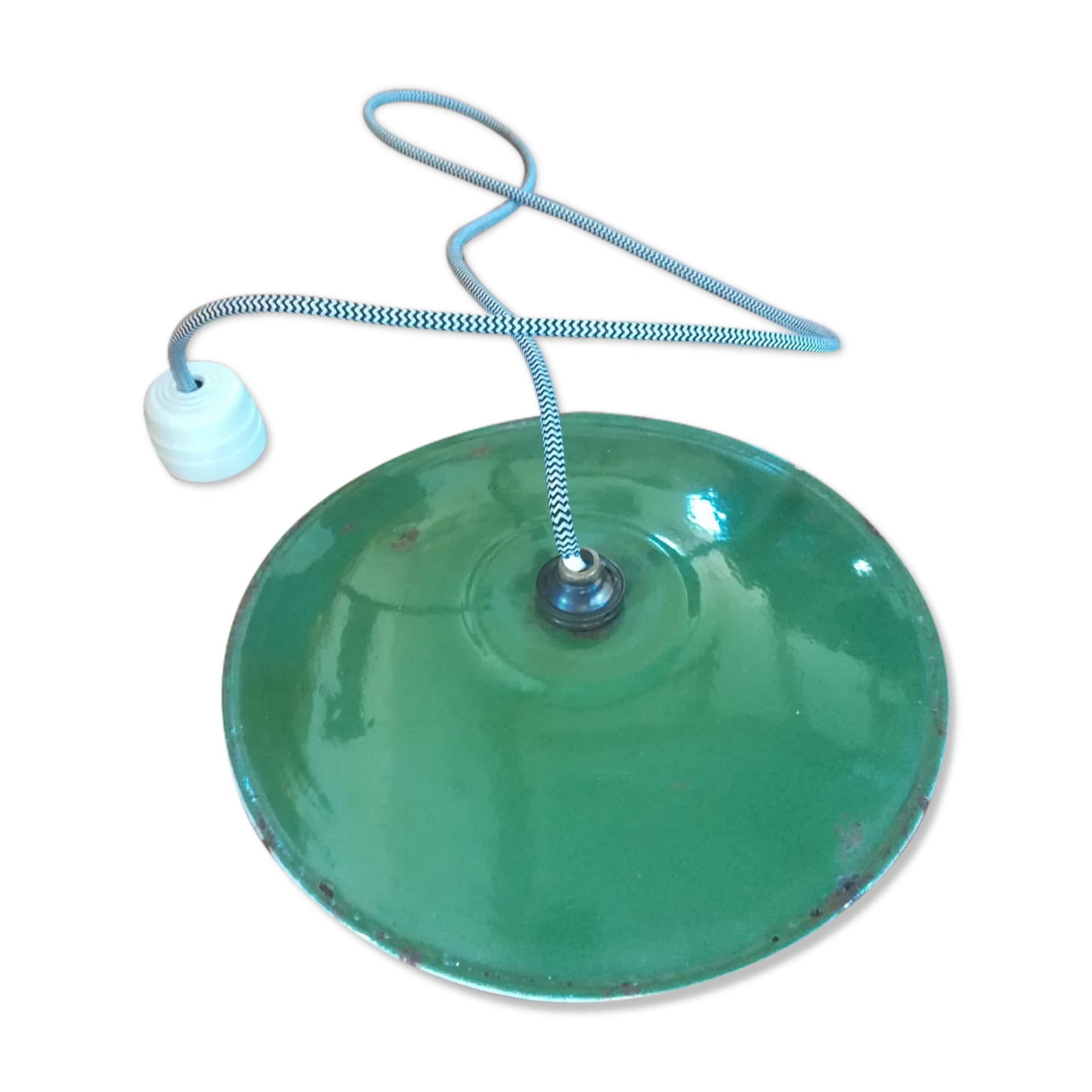 Industrial hanging enamelled sheet metal and porcelain rosettes