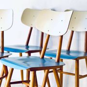 Chaises de salle à manger par TON