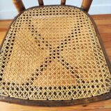 Chaise ancienne assise en cannage
