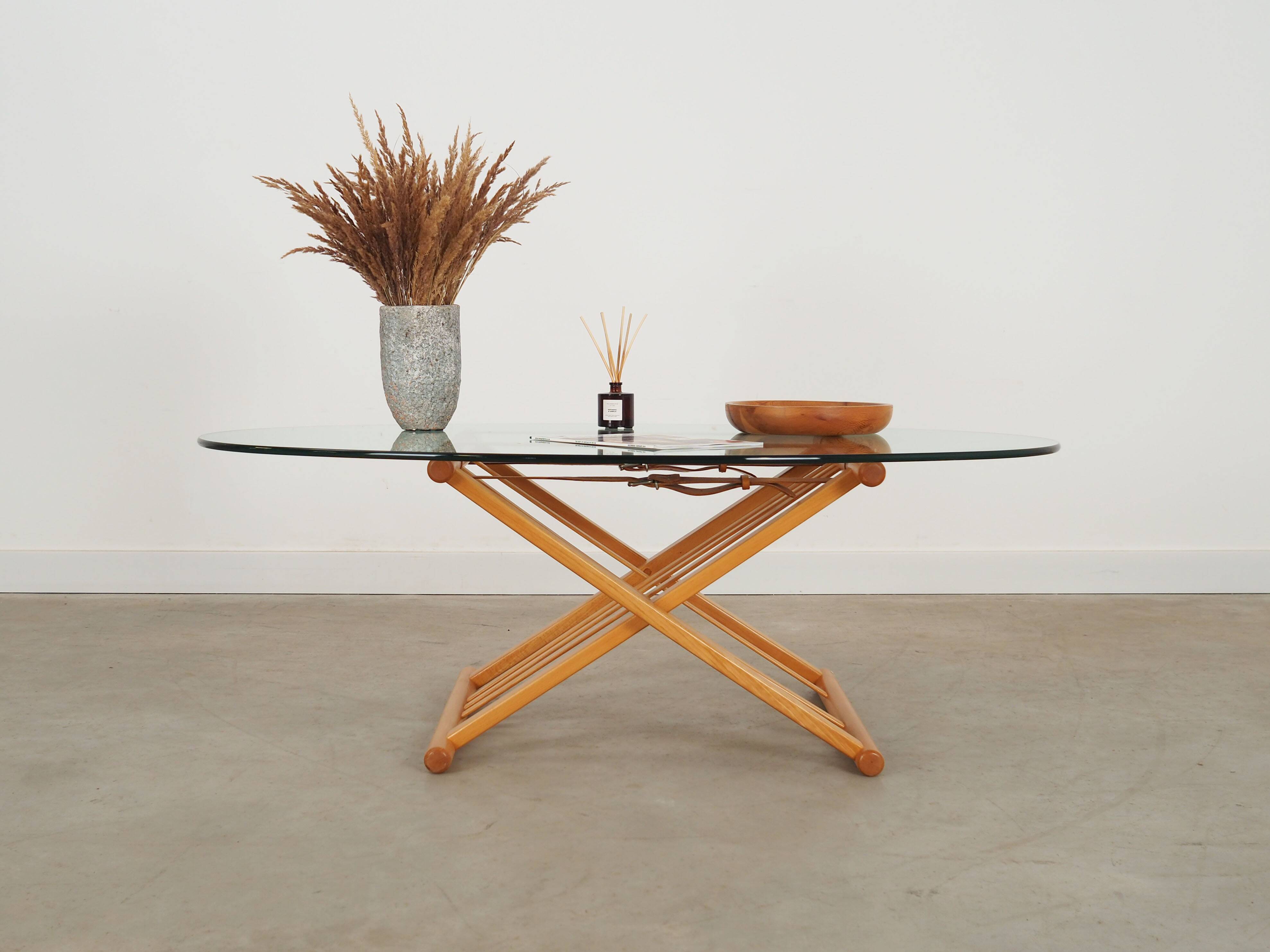 Beech coffee table, Danish design, 1990s, designer: Andreas Hansen, production: Haslev Møbelsnedkeri