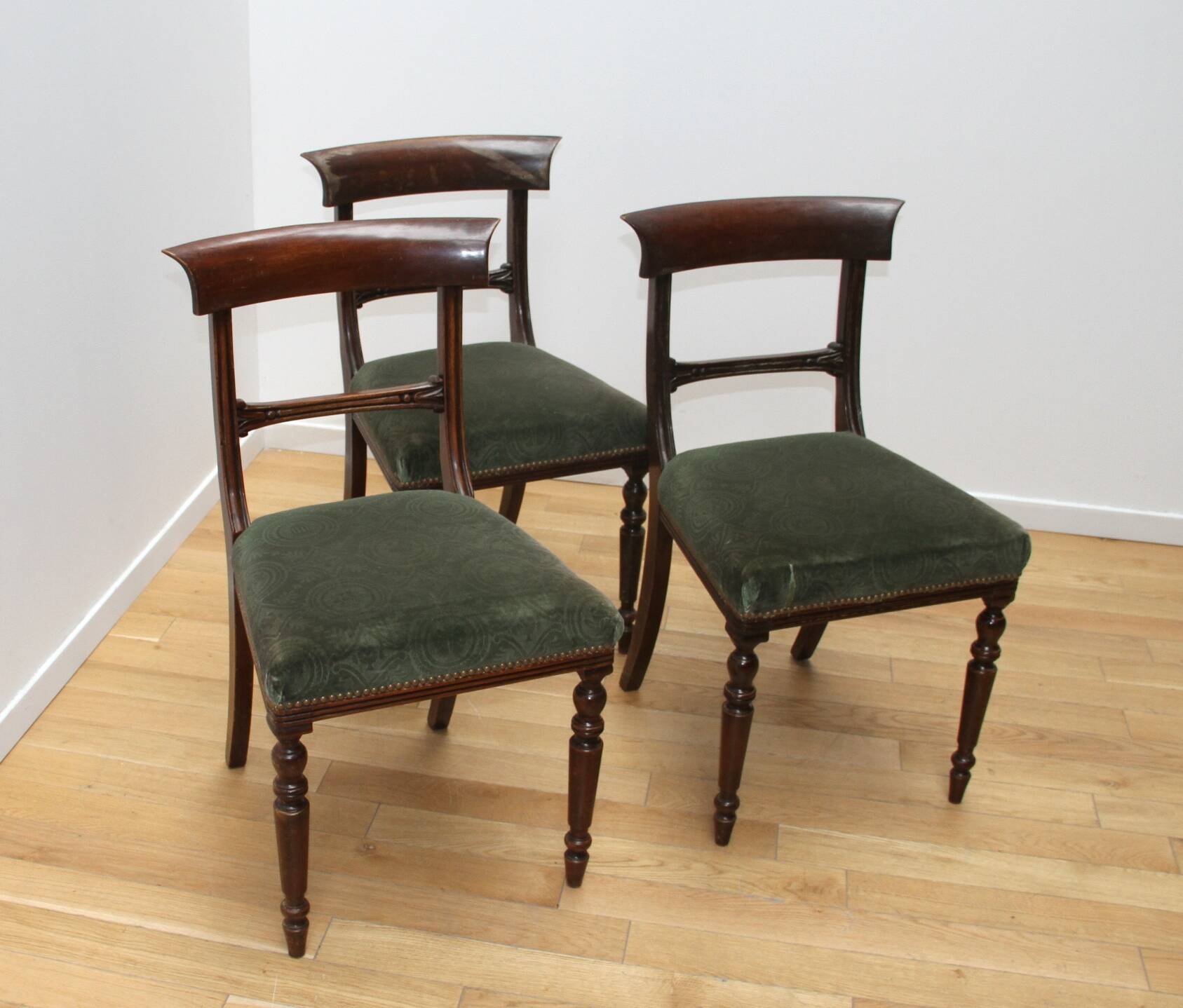 Suite of 3 Louis XVI style chairs