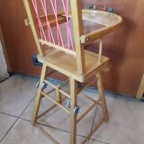 Chaise haute enfant en bois vintage