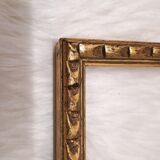Golden wood frame with godrons