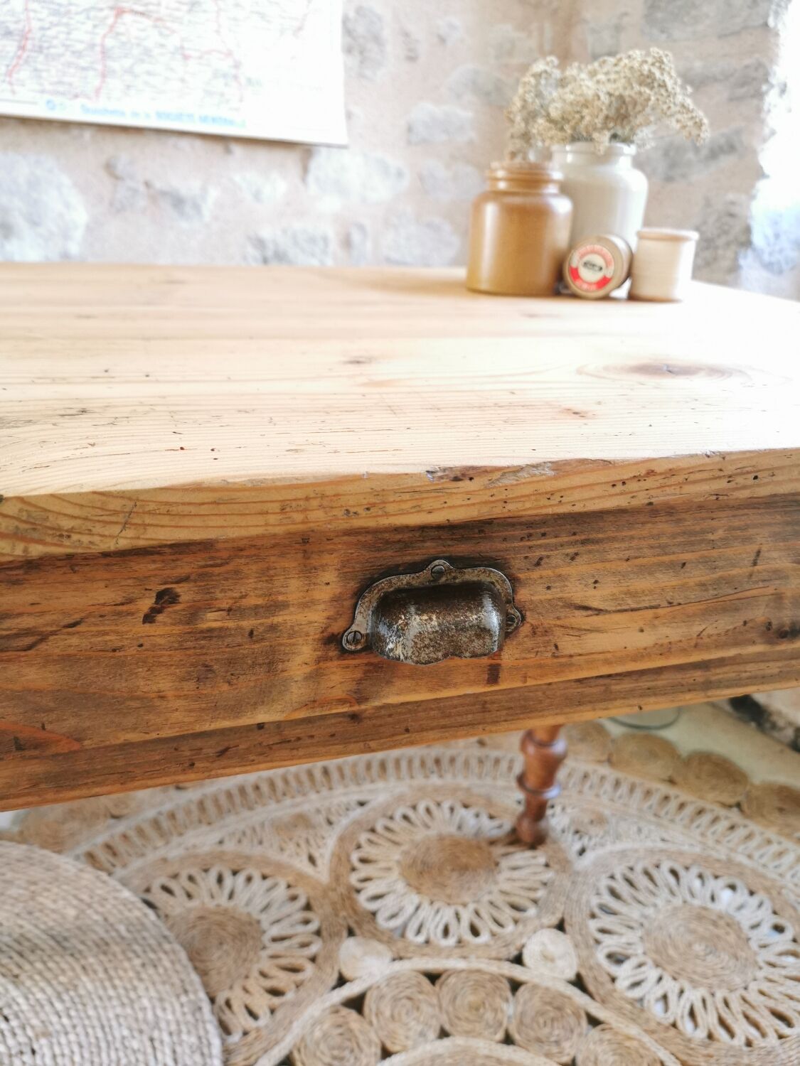 Table, desk with turned feet