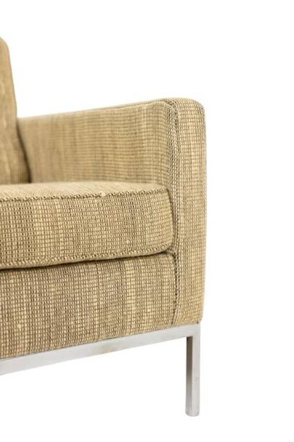 Florence Knoll, pour Knoll. Canapé et paire de fauteuils. Années 1960-70.