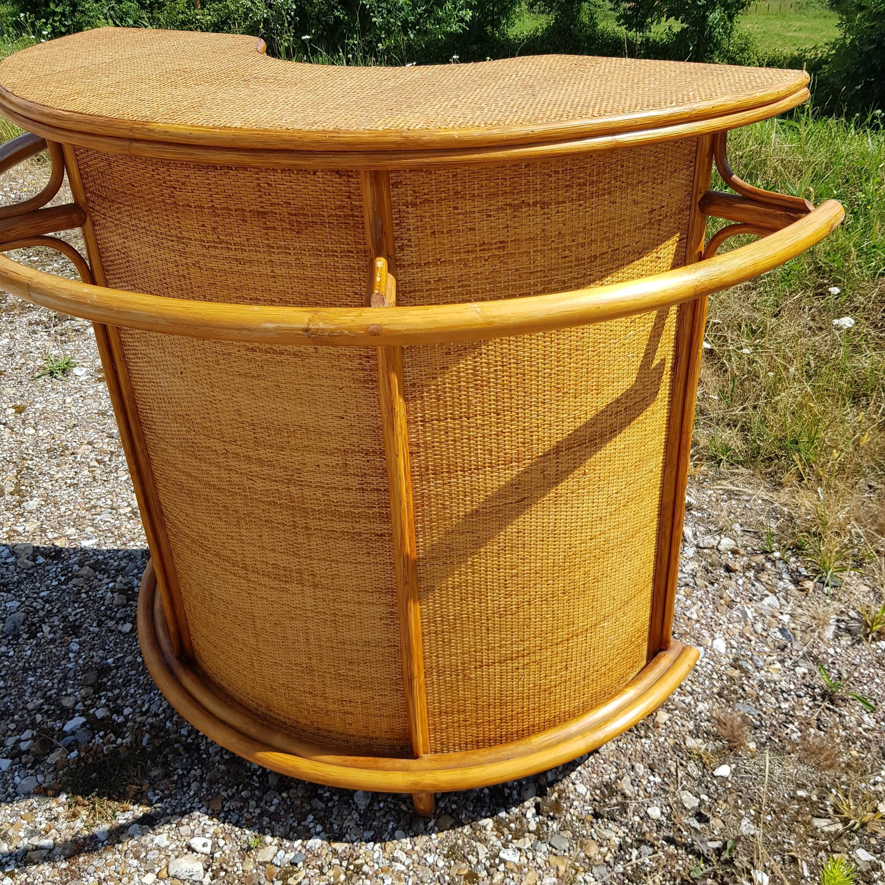 Vintage bamboo and rattan bar