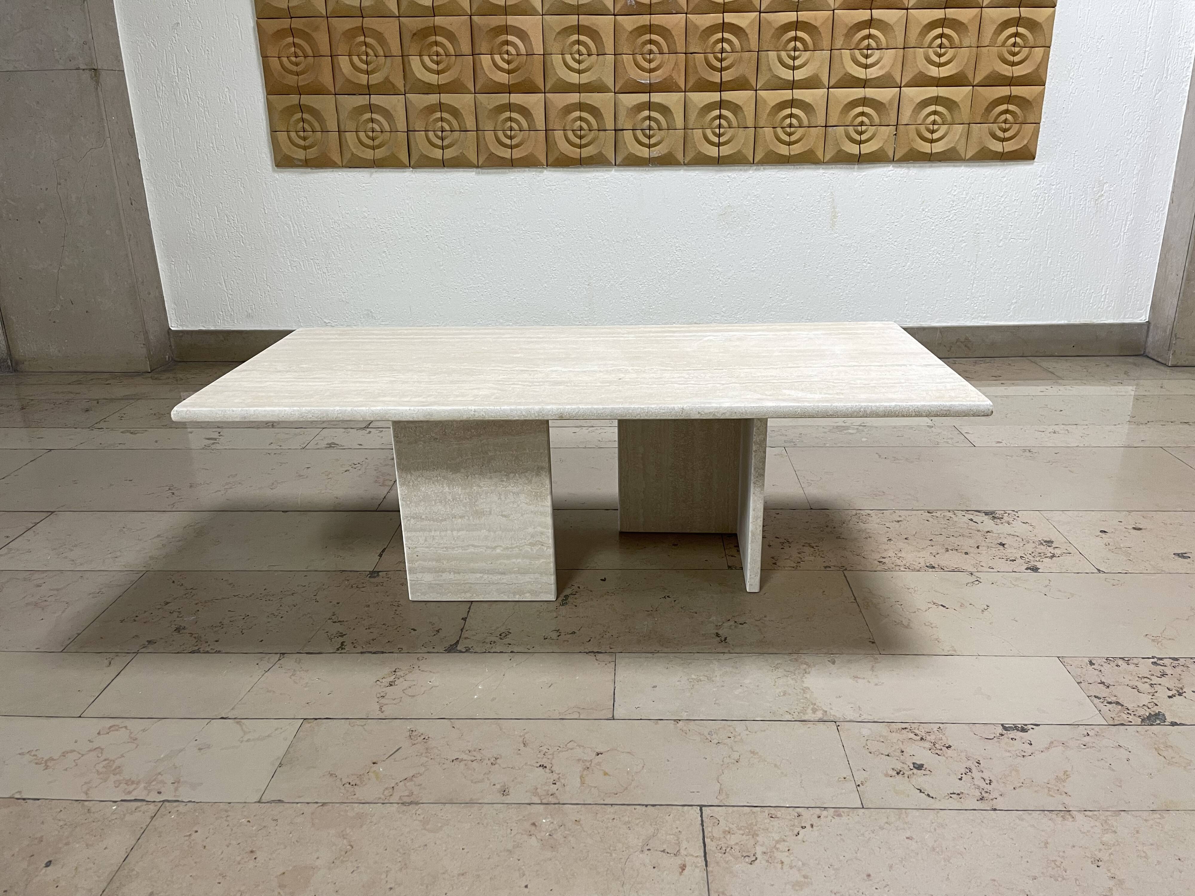 Travertine coffee table - 1980s
