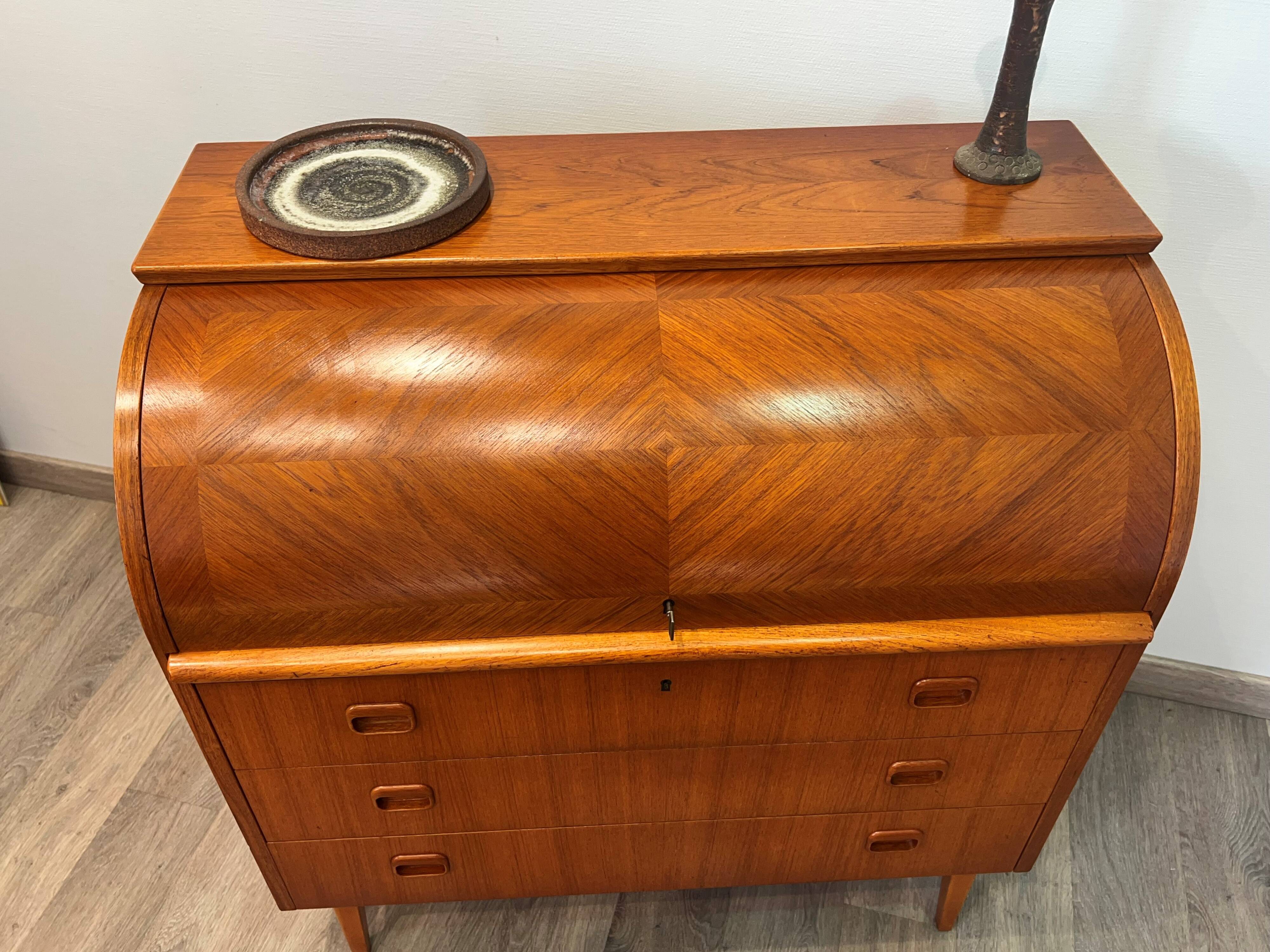 Rare Scandinavian curved secretary from Sweden.