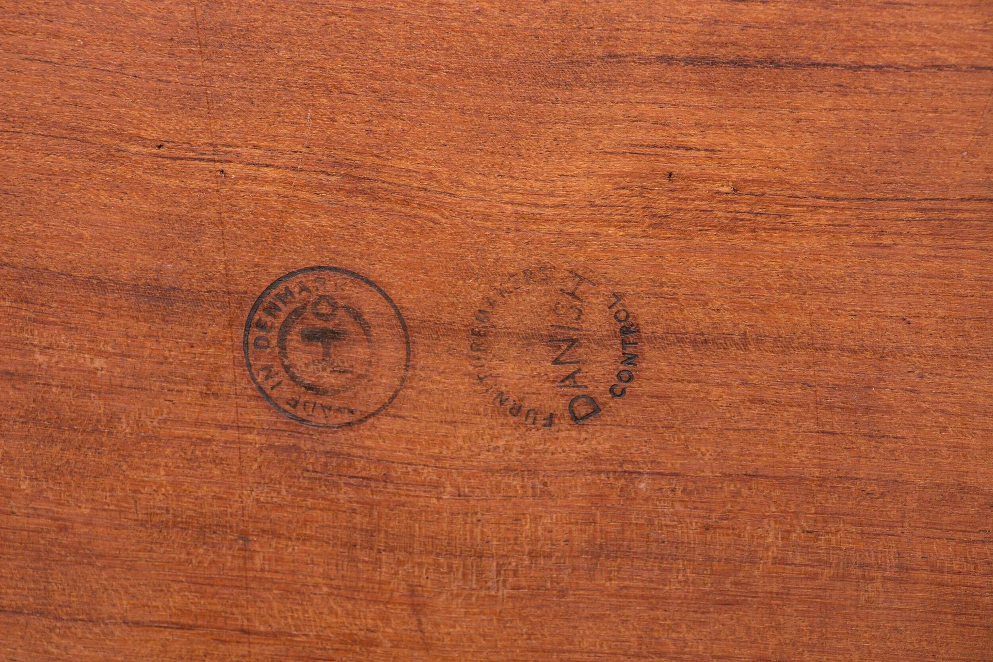 Danish extendable and reversible table, games or meals, rosewood 1960.