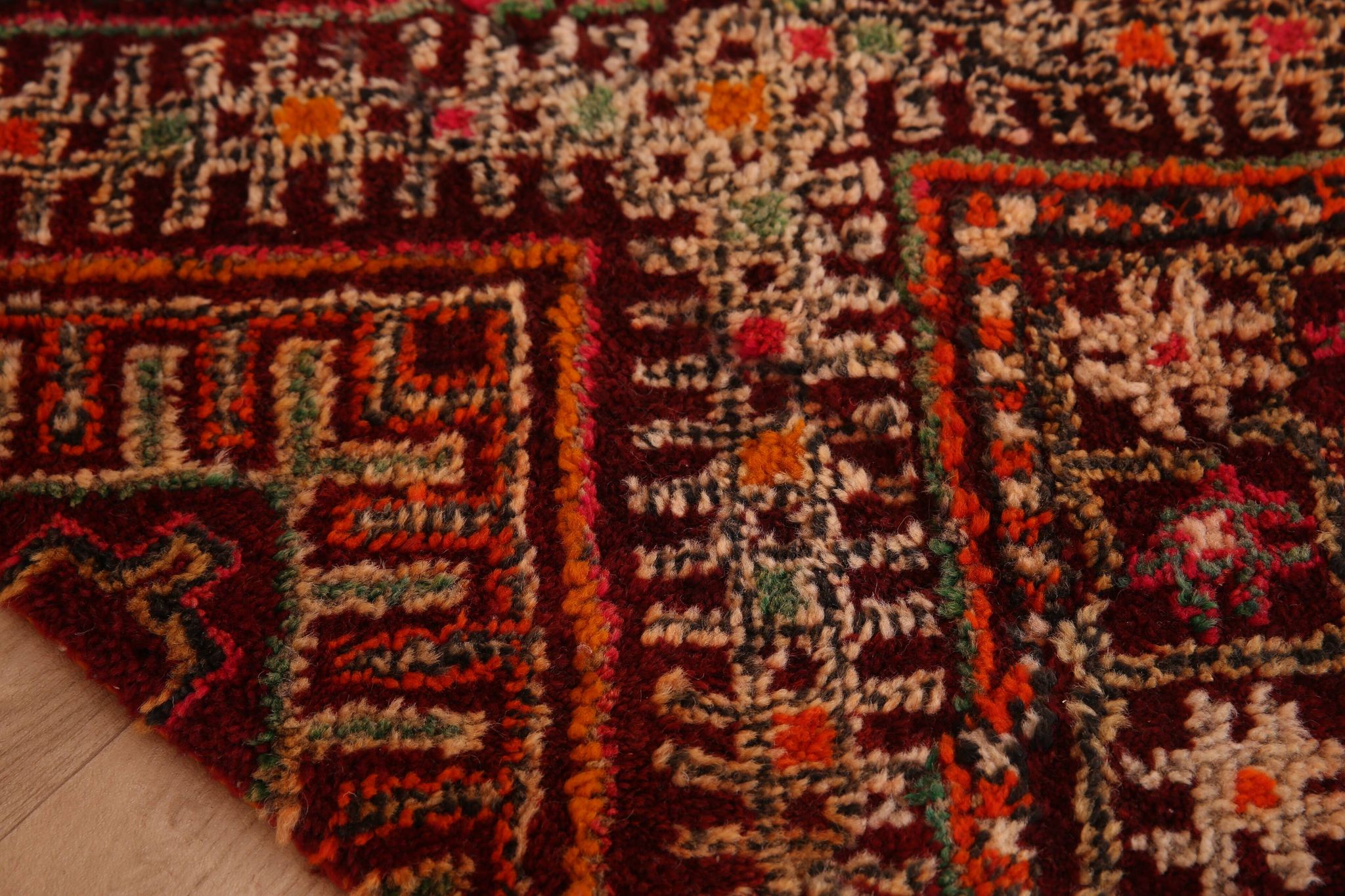 Burgundy Vintage Moroccan Rug 168 x 297 cm, Berber Wool Rug, Handmade Rug