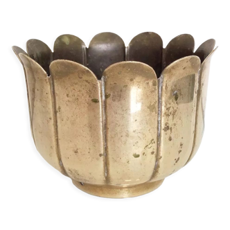 Vintage flower brass pot cover