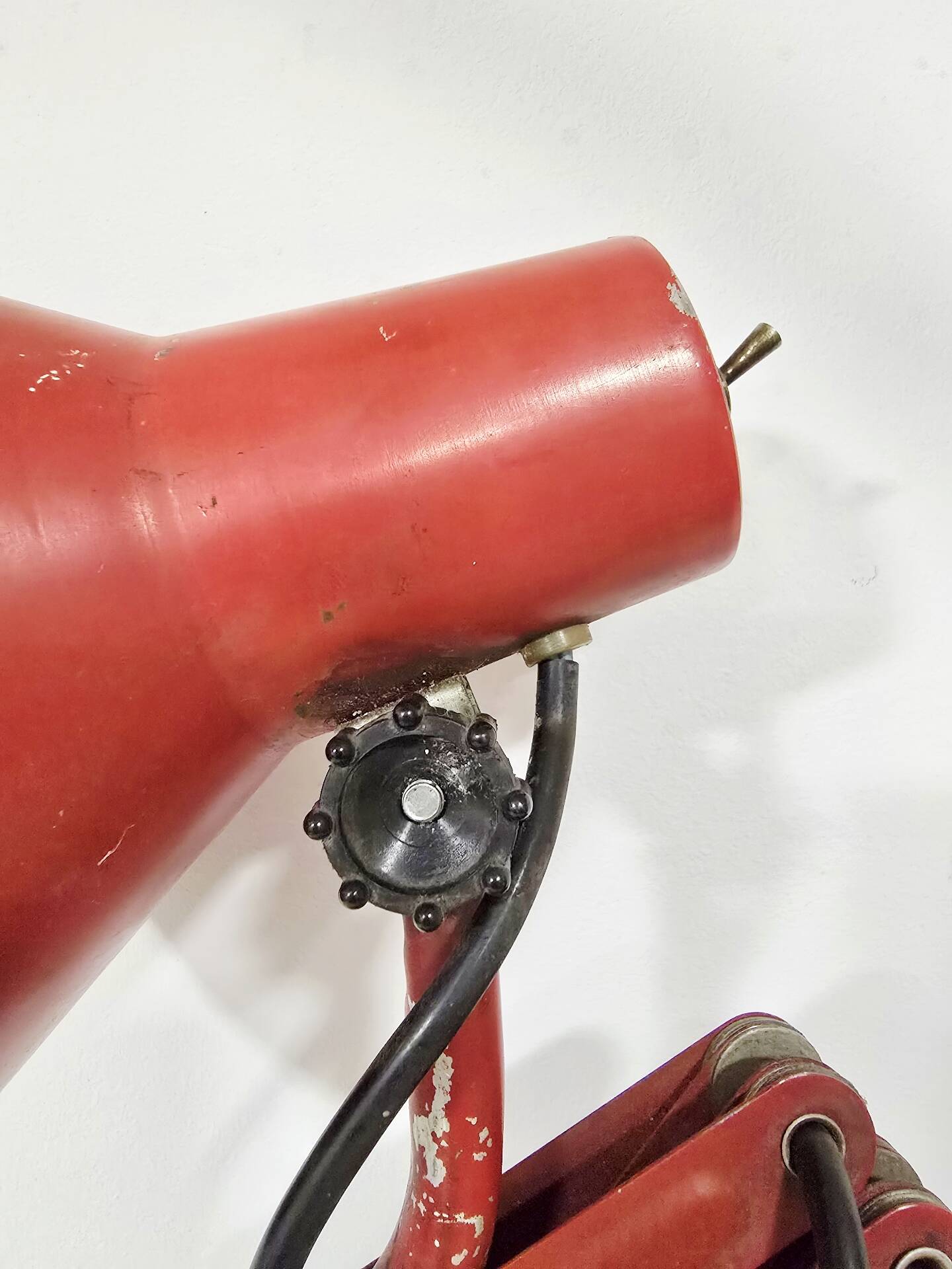 Lampe de bureau/du mur à bras articulé industriel rouge – Lampe de travail en métal réglable