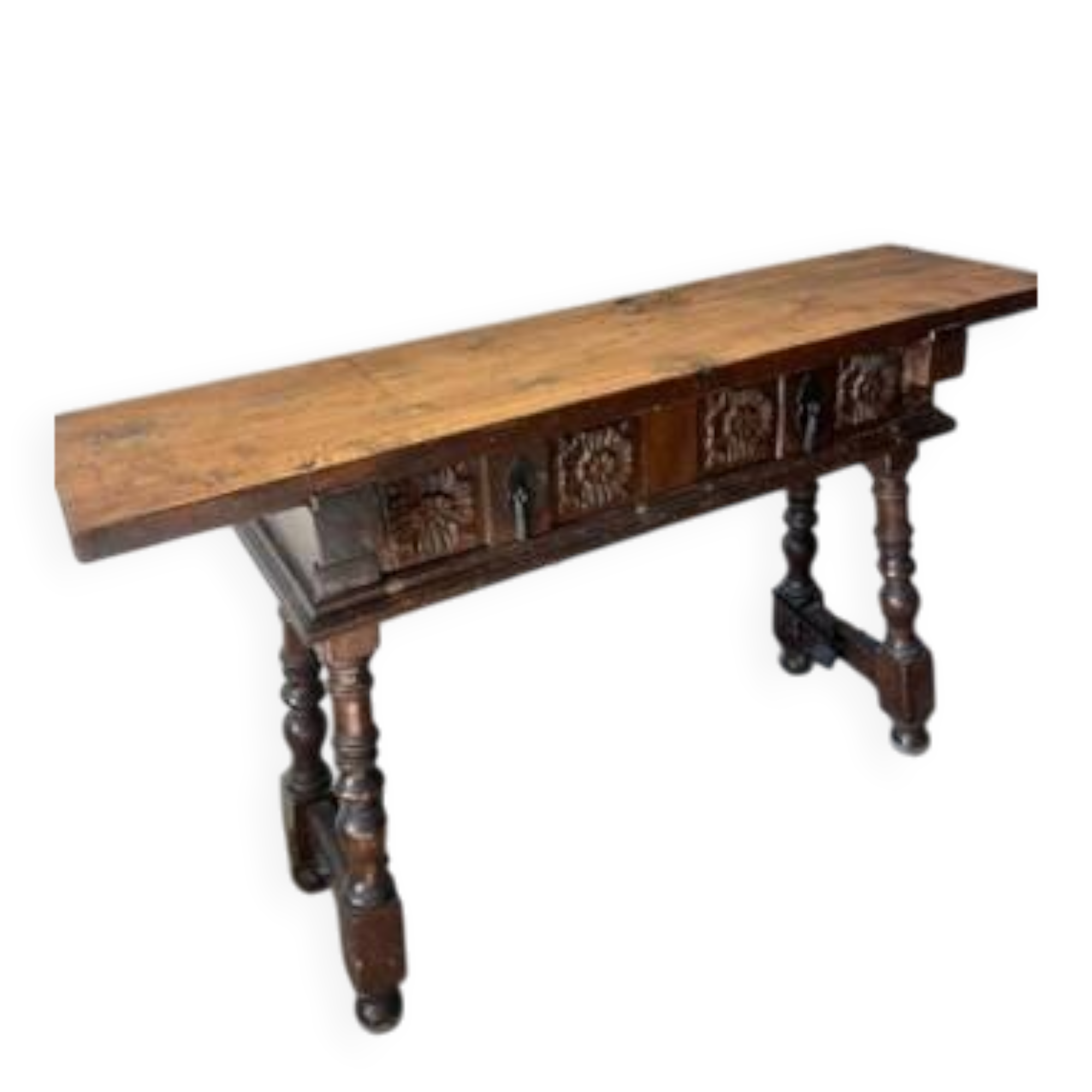 Baroque Spanish console table in carved walnut, 17th-18th century.