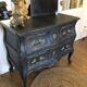 Commode patine noire cirée
