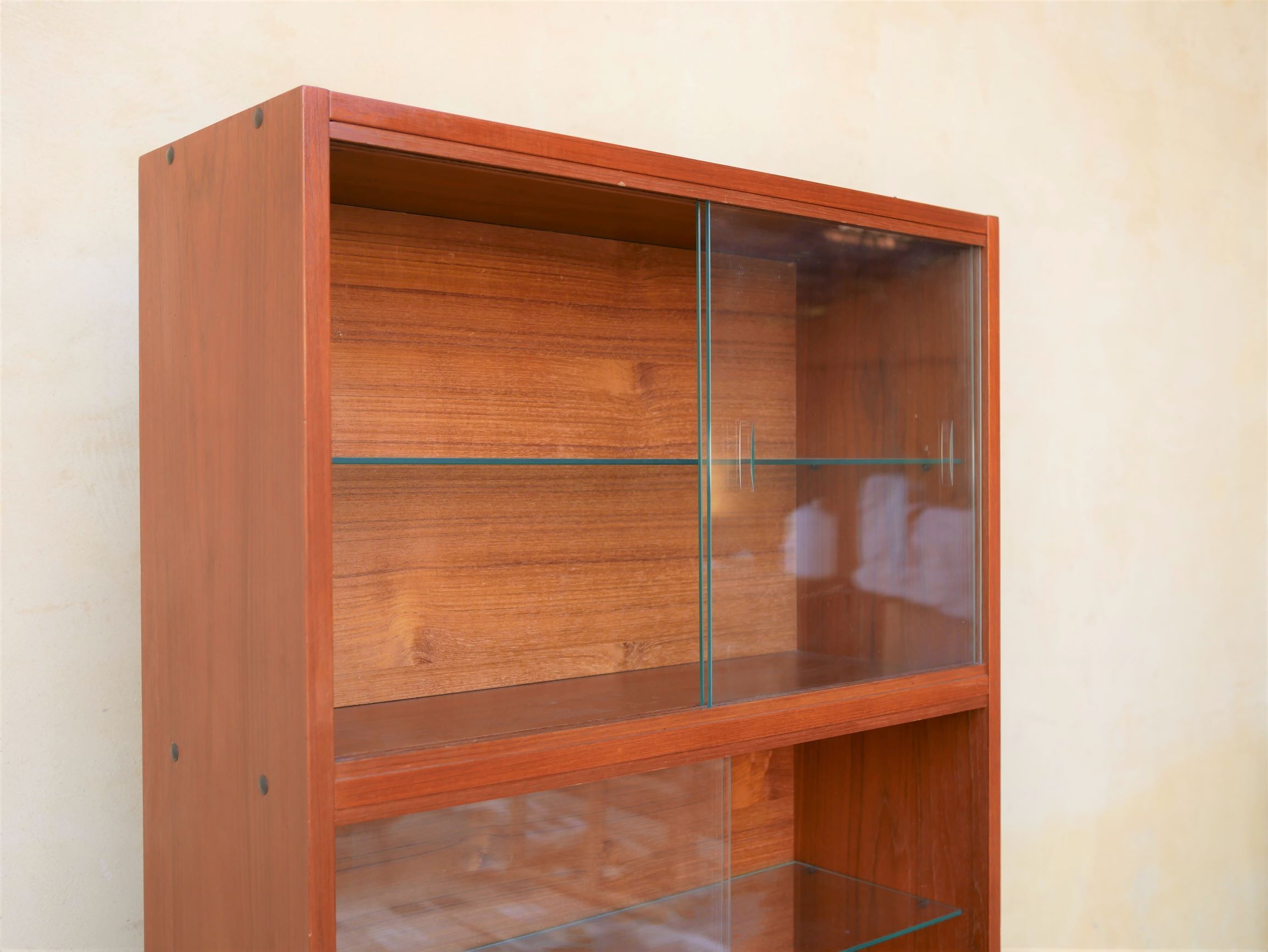 Library showcase by René-Jean Caillette for Charron editions