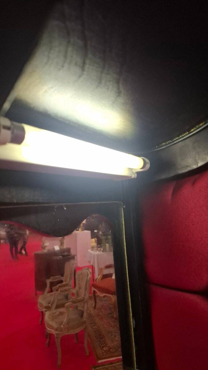 Louis XV style display case