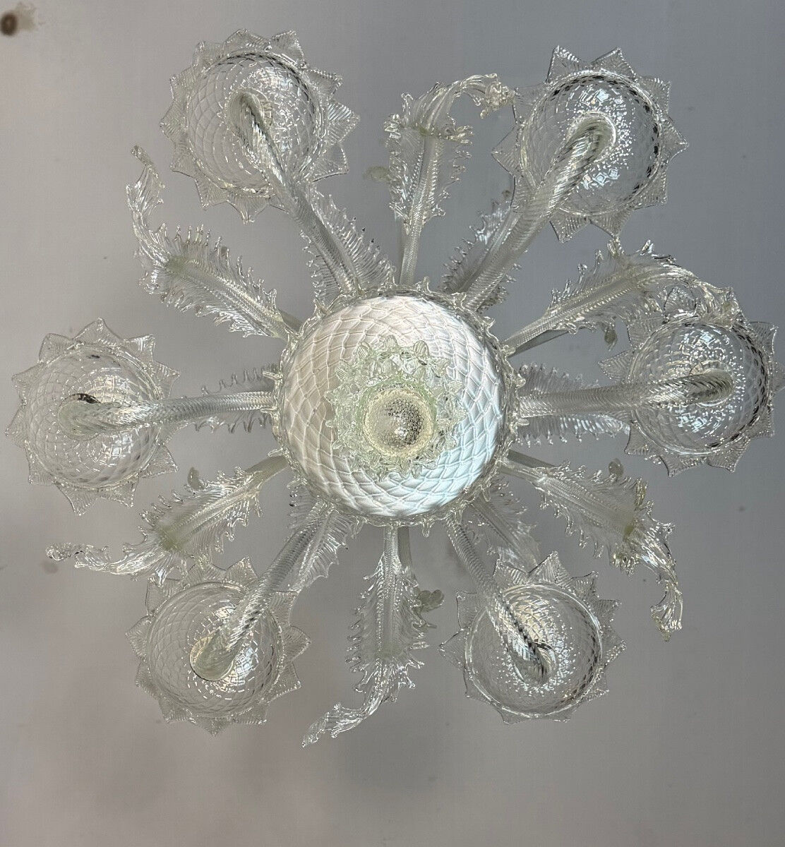 Venetian lustre in colourless Murano glass, 6 light arms, circa 1950.