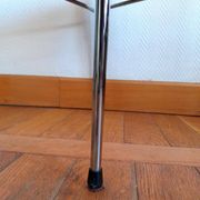 Trois chaises mid century skaï et chrome 1950