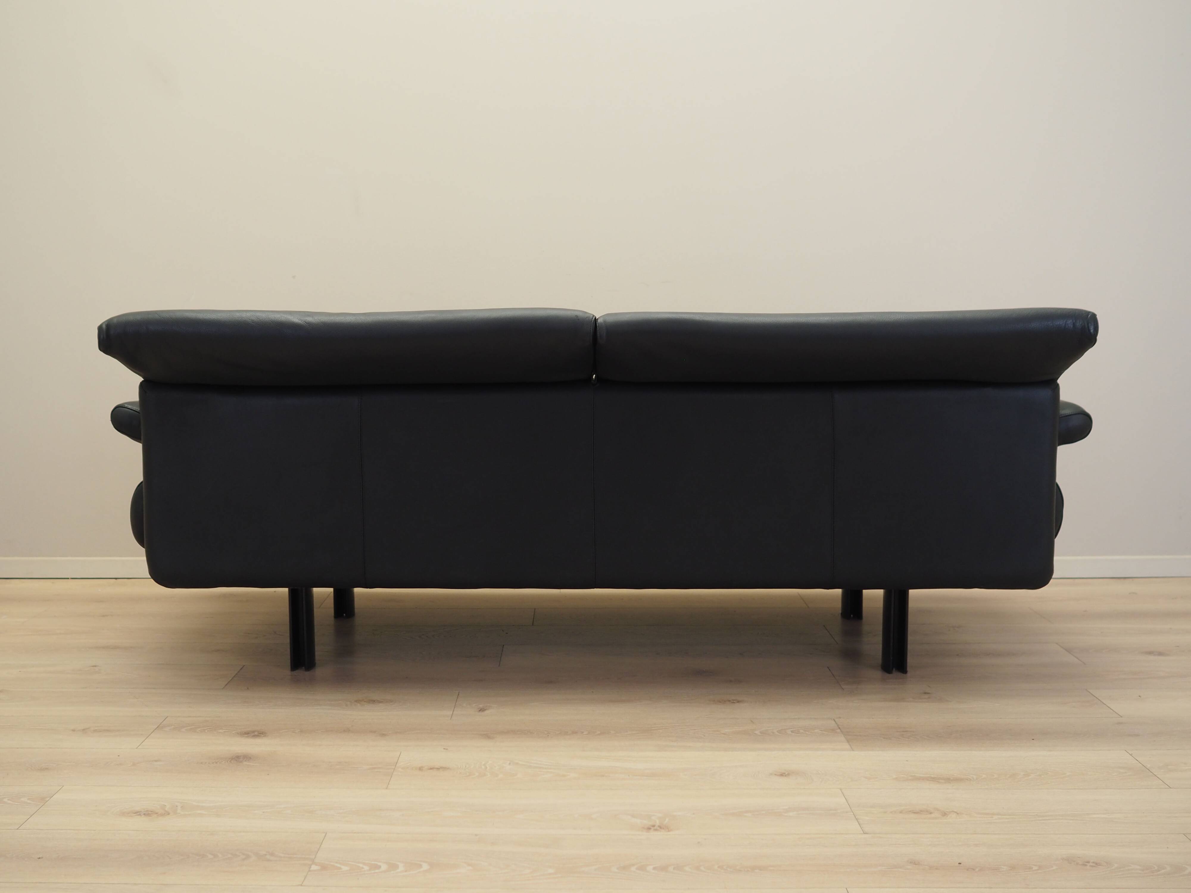 Canapé en cuir Alanda, design italien, B&B Italia, designer Paolo Piva