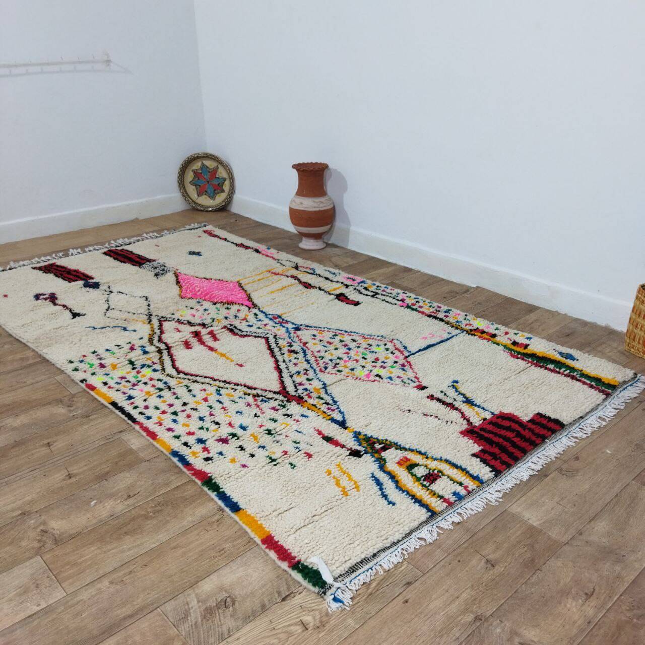 Handmade Moroccan Berber Rug 276 X 153 CM