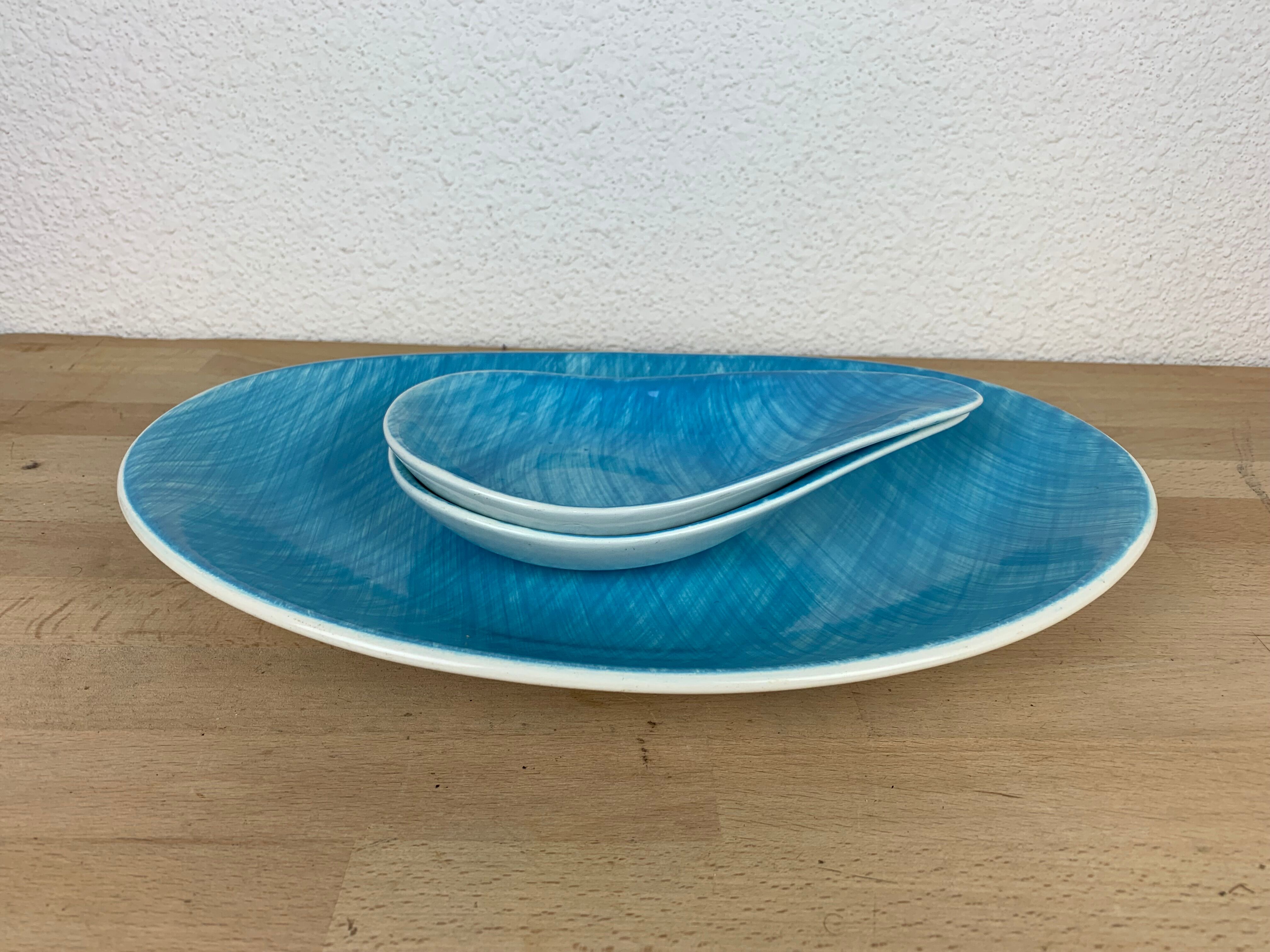 Flat and two Mistral cups by Salins France, blue, 60s