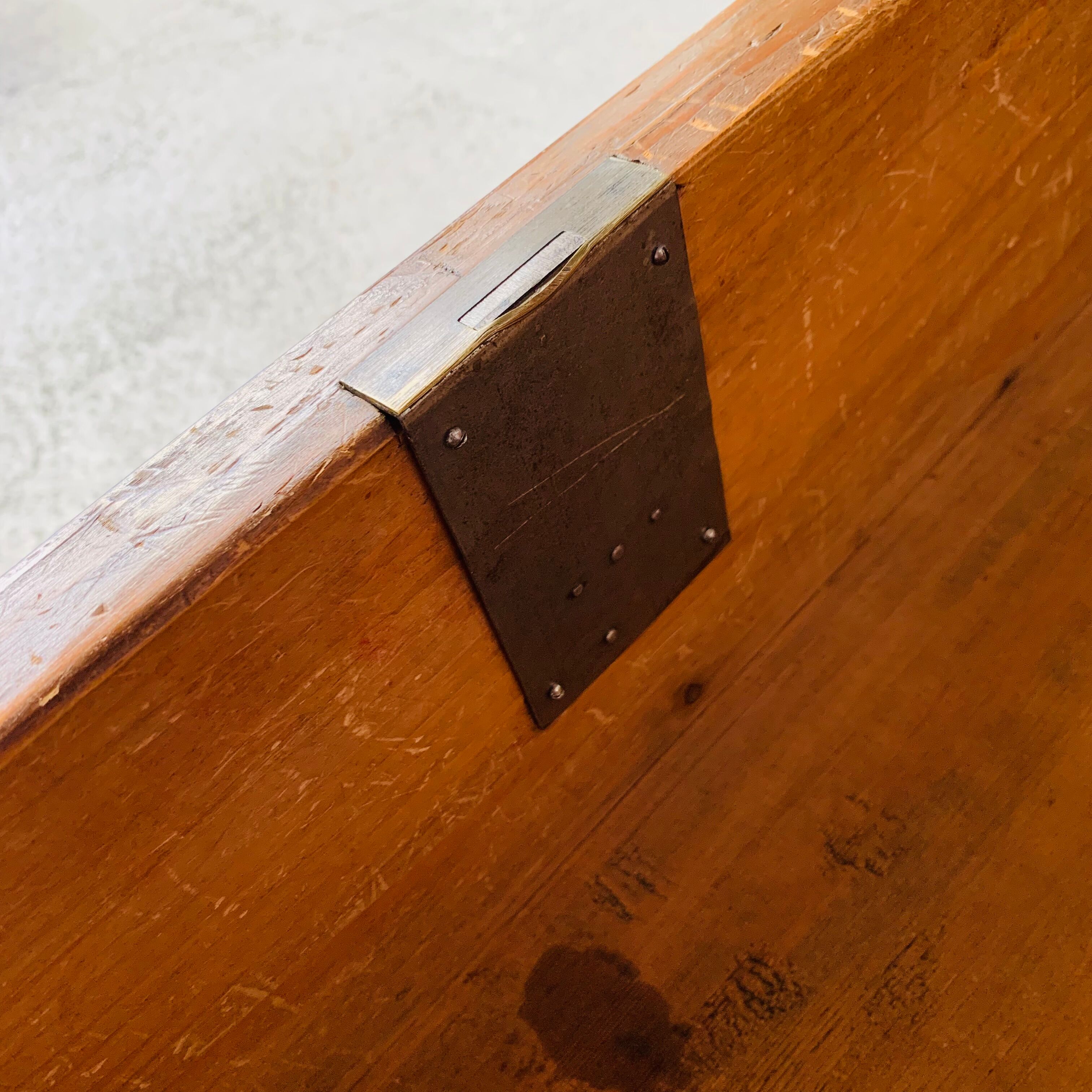 Old inlaid chest of drawers Louis XVI 3 drawers 19th