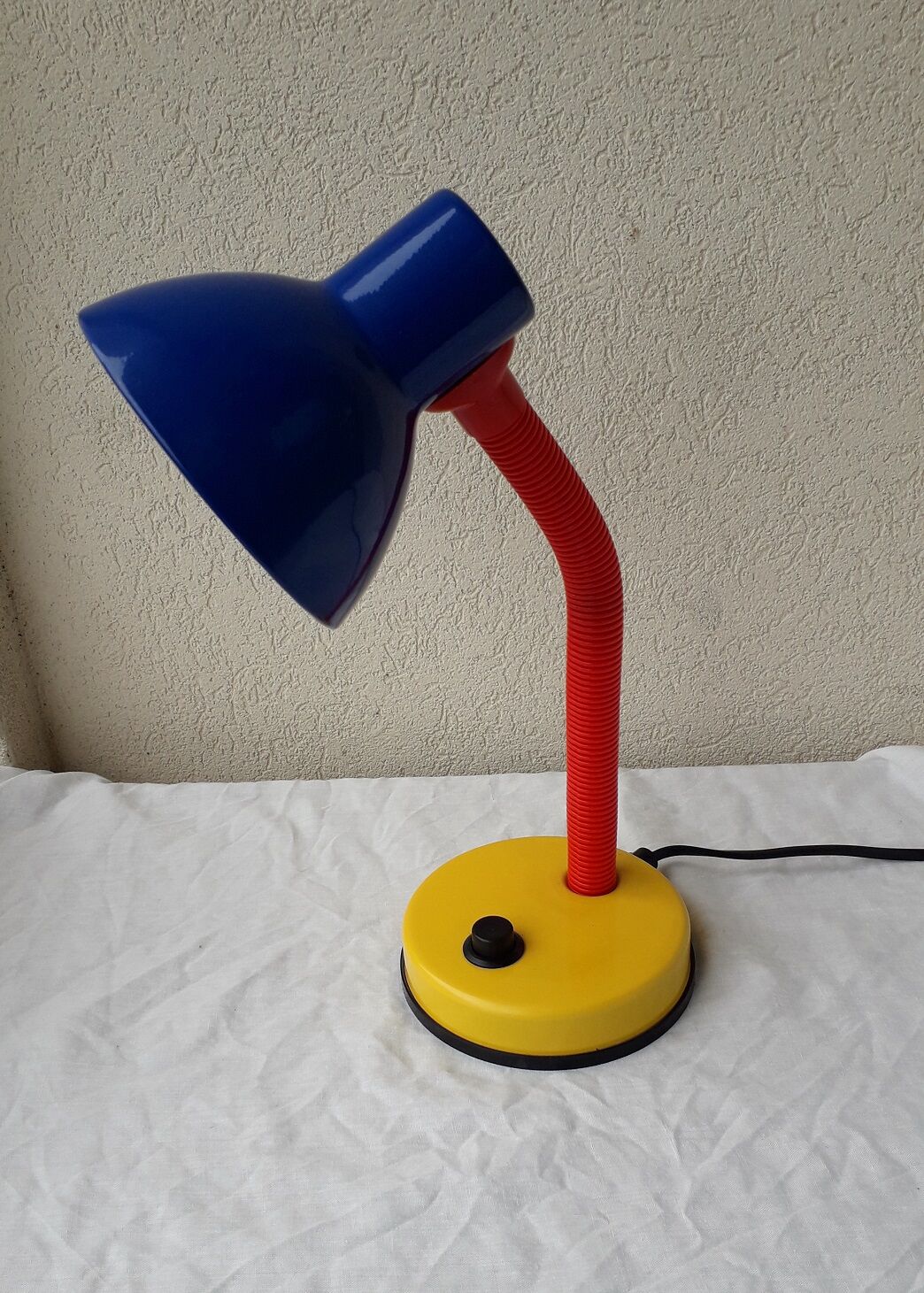 Lampe de bureau tricolore