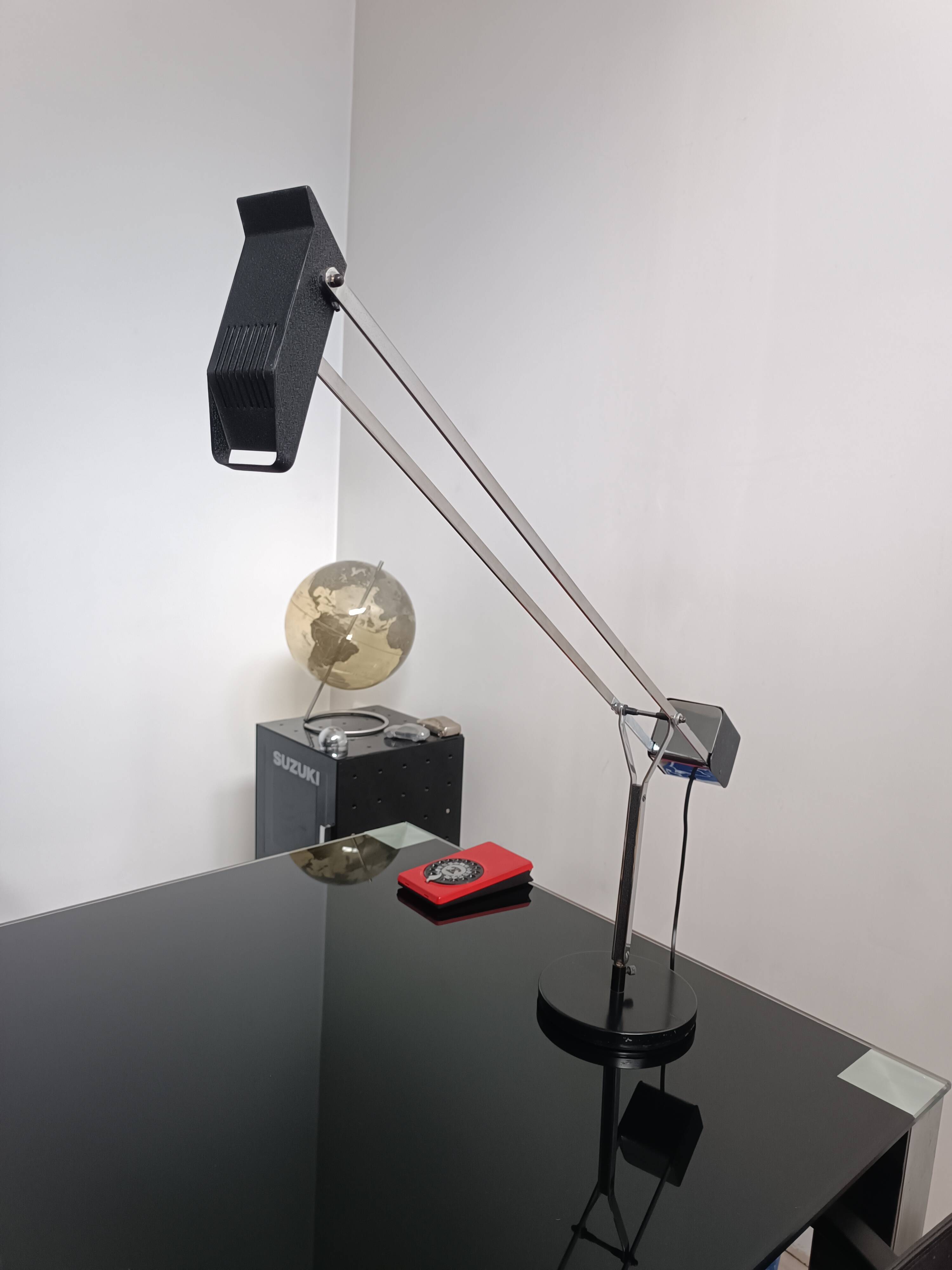 Large counterweight lamp Fase Swan Chrome Ed. 1980