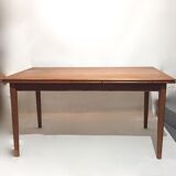 Scandinavian dining table with extension