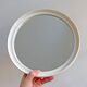 Miroir mural rond en plastique beige de l'ère spatiale