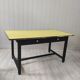 Table vintage bois et formica jaune