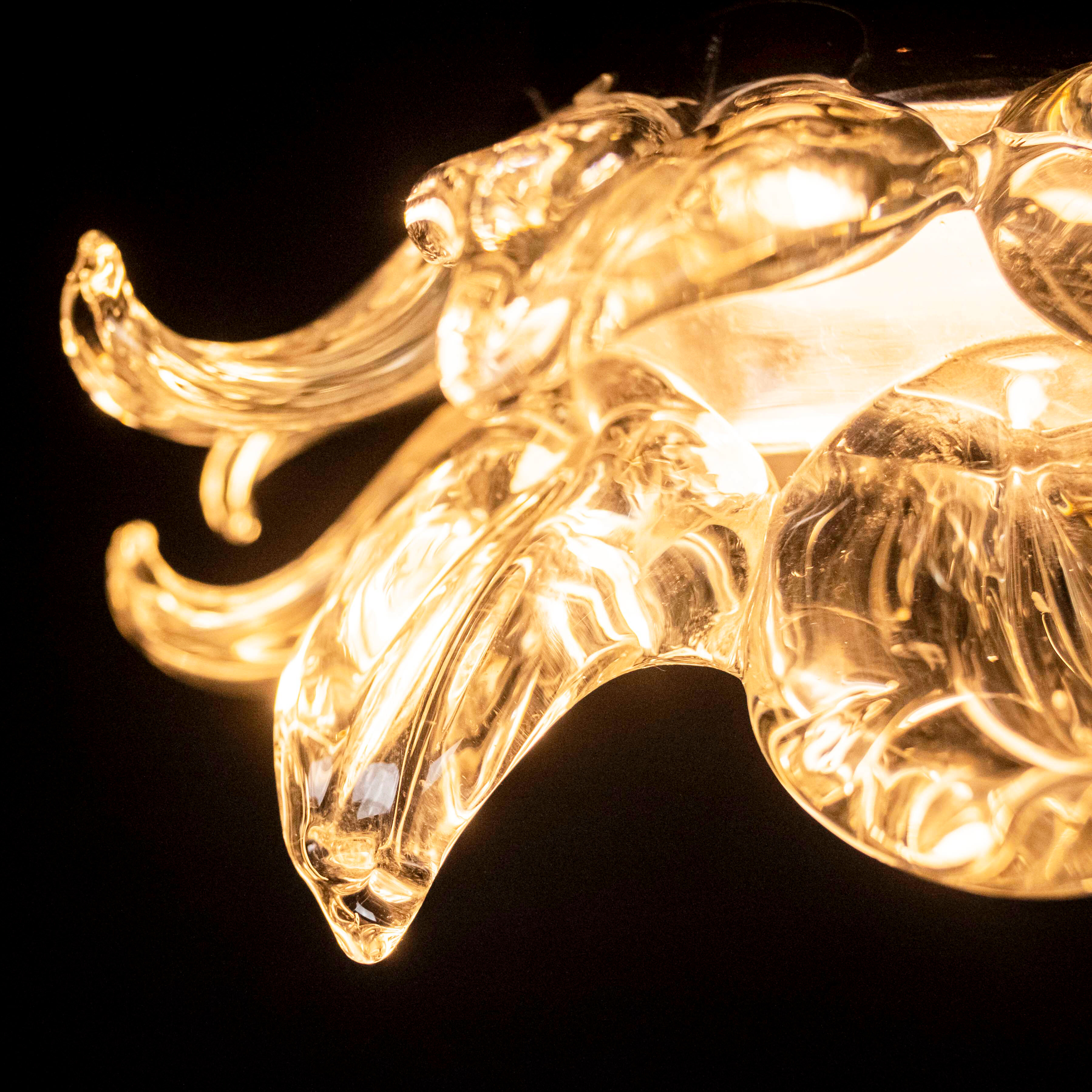 Vintage Leucos pendant lamp made of Murano glass.