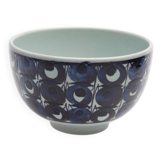 Bowl in earthenware from the Tenera series by Grete Helland-Hansen for Royal Copenhagen.