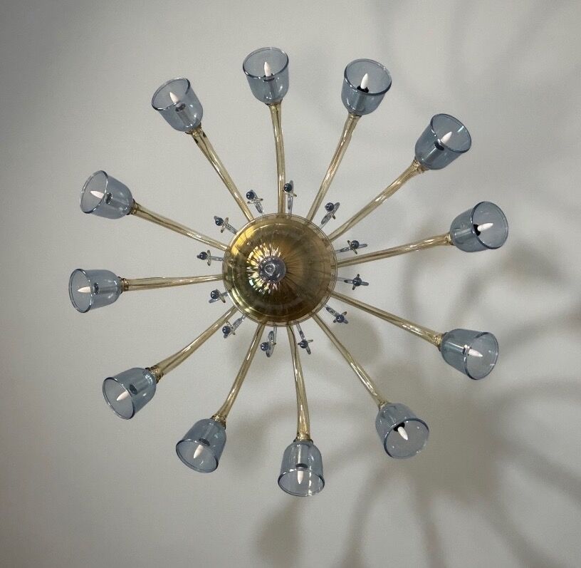 Venetian lustre in two-colour Murano glass, blue and gilded, circa 1990.