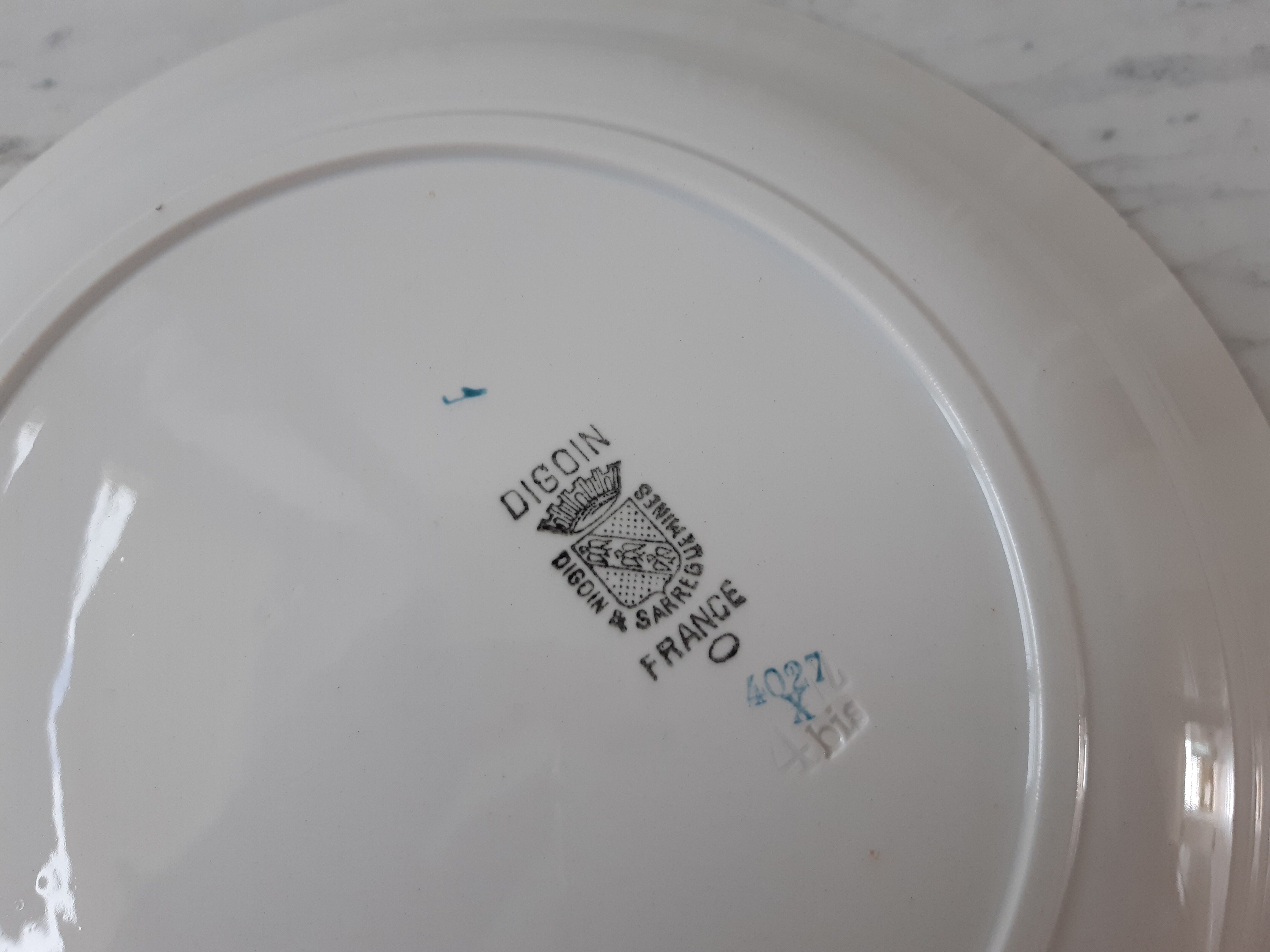 Hollow dish Digoin Sarreguemines