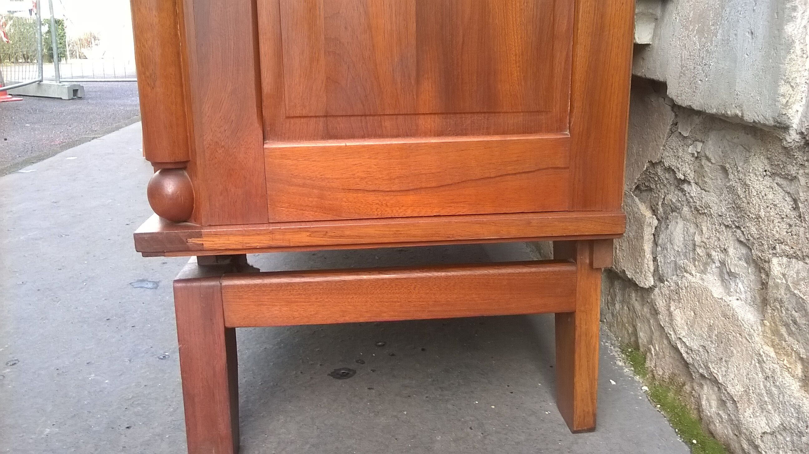 Wardrobe wardrobe year 50