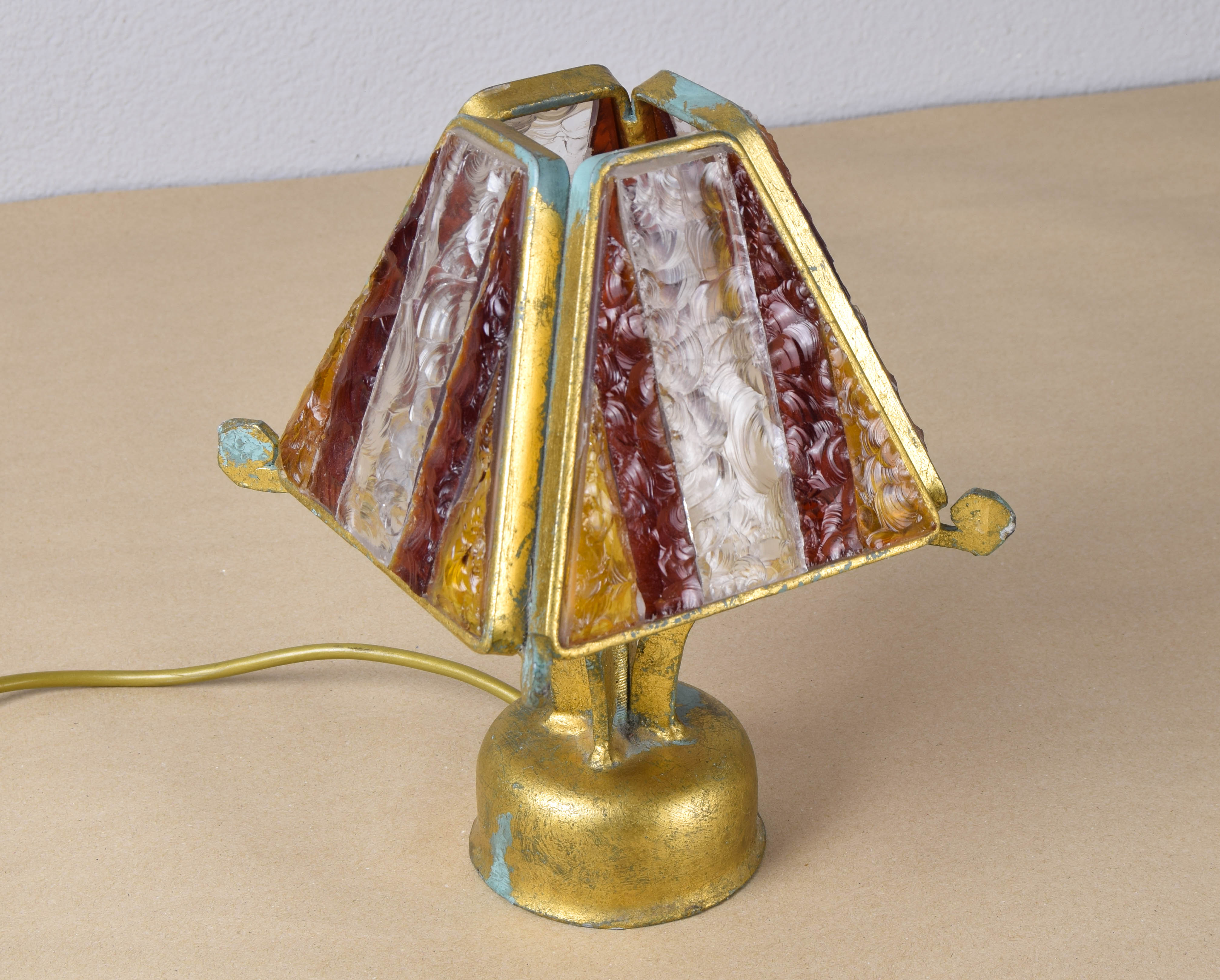 Brutalist table lamp in metal and hammered murano by longobard italy