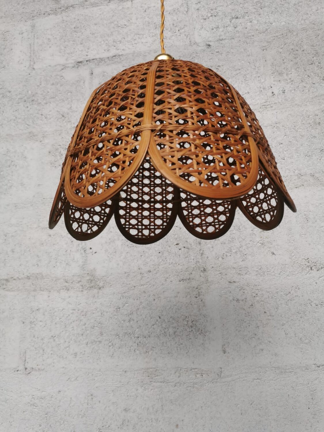 Vintage wicker pendant lamp