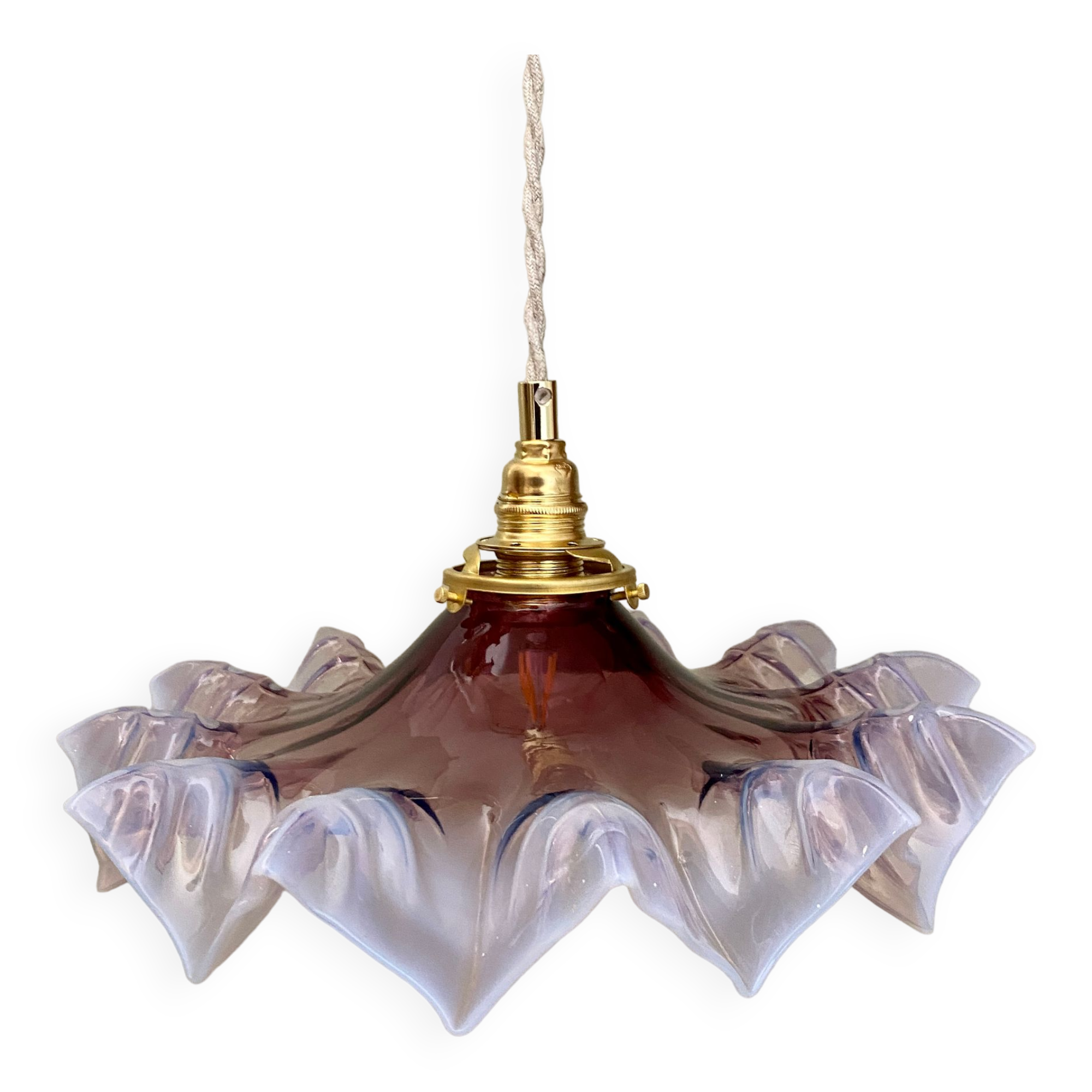 Vintage glass lampshade suspension