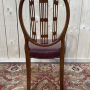 Suite de 6 chaises de style Louis XVI bordeaux