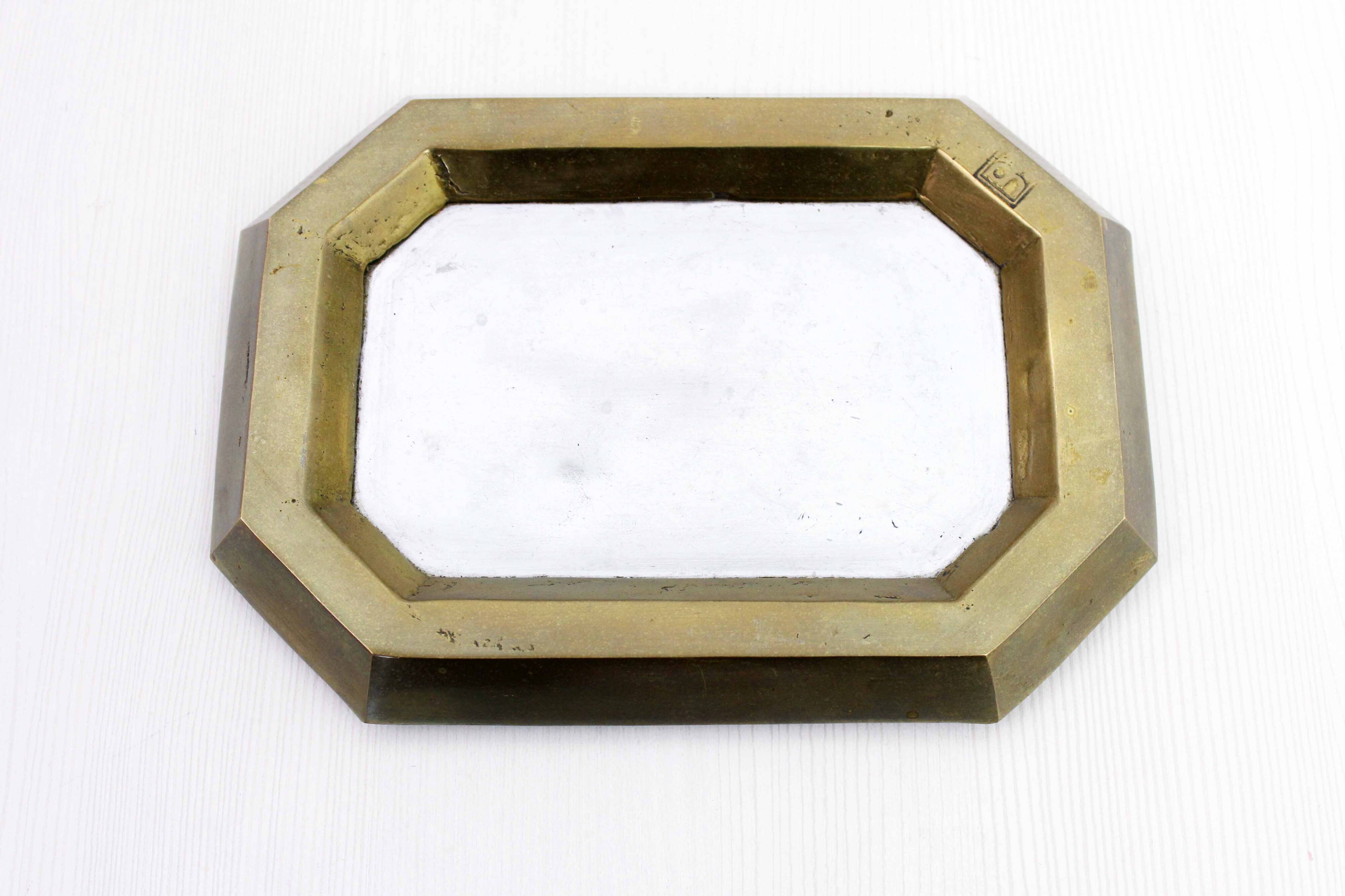 Empty pocket by David Marshall 1980