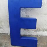 Plexiglas sign letter E