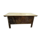 Table de salon en fer riveté et bois